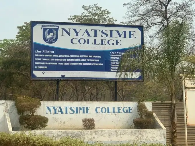 Nyatsime College