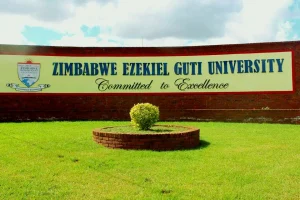 zimbabwe ezekiel guti university